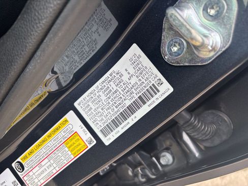 Used 2025 Honda Civic Sport image 27