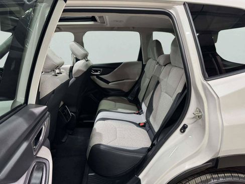 Used 2023 Subaru Forester Premium AWD/4WD image 29