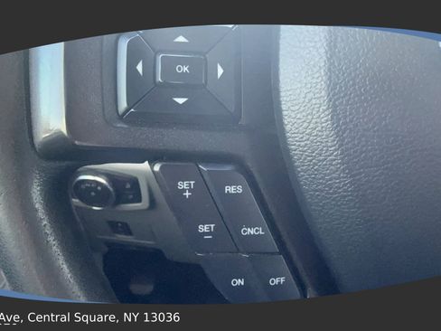 Used 2019 Ford F350 XLT w/ XLT Premium Package image 12