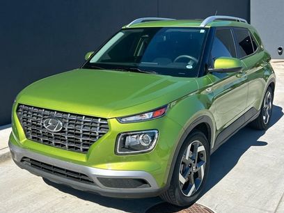 Used 2023 Hyundai Venue SEL