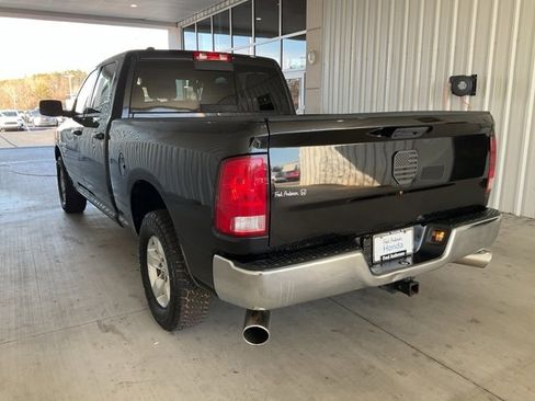 Used 2019 RAM 1500 Classic SLT image 19