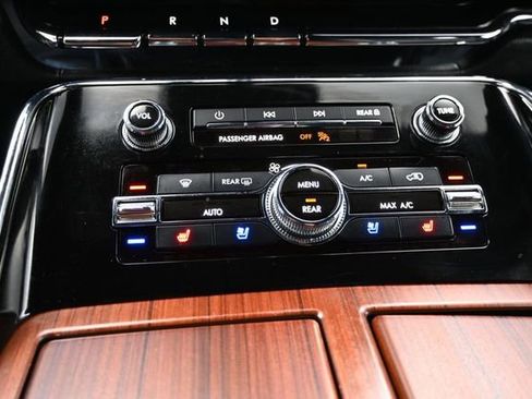 Used 2023 Lincoln Navigator Reserve RWD image 30