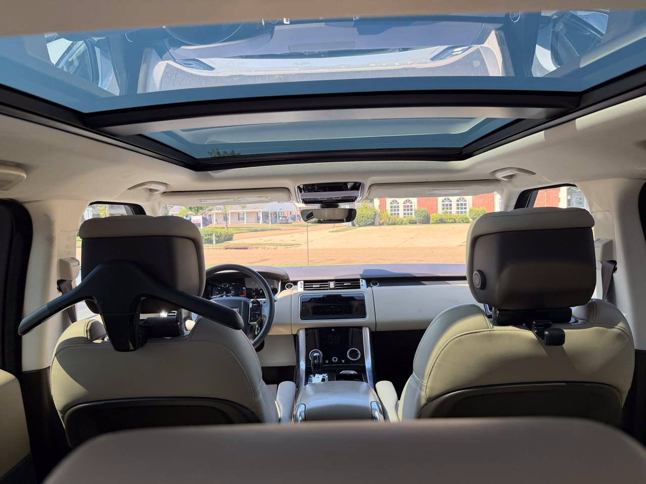 Used 2019 Land Rover Range Rover Sport HSE AWD/4WD image 10