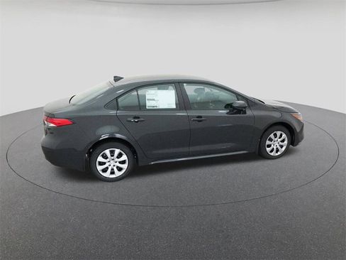 New 2026 Toyota Corolla LE image 10