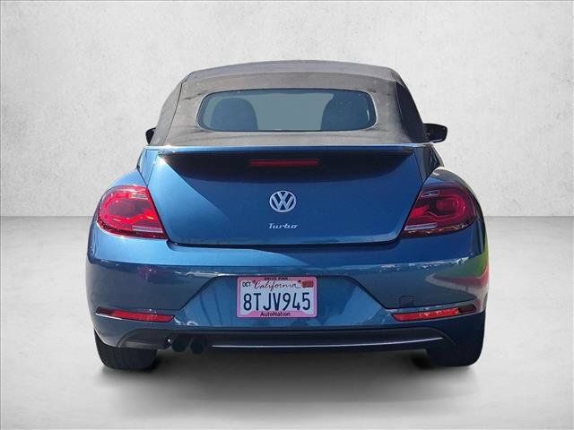 Used 2018 Volkswagen Beetle 2.0T FWD image 7