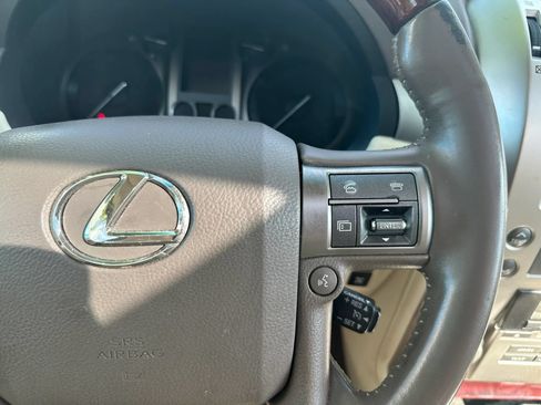 Used 2012 Lexus GX 460 w/ Comfort Plus Pkg AWD/4WD image 34