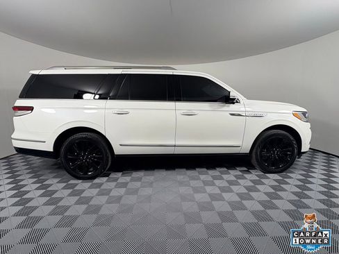 Used 2024 Lincoln Navigator L Reserve AWD/4WD image 7