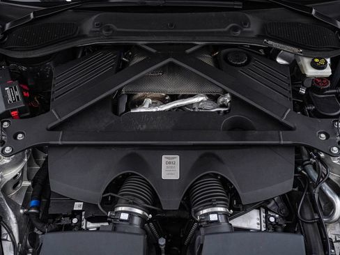 Used 2025 Aston Martin DB12 Coupe RWD image 35