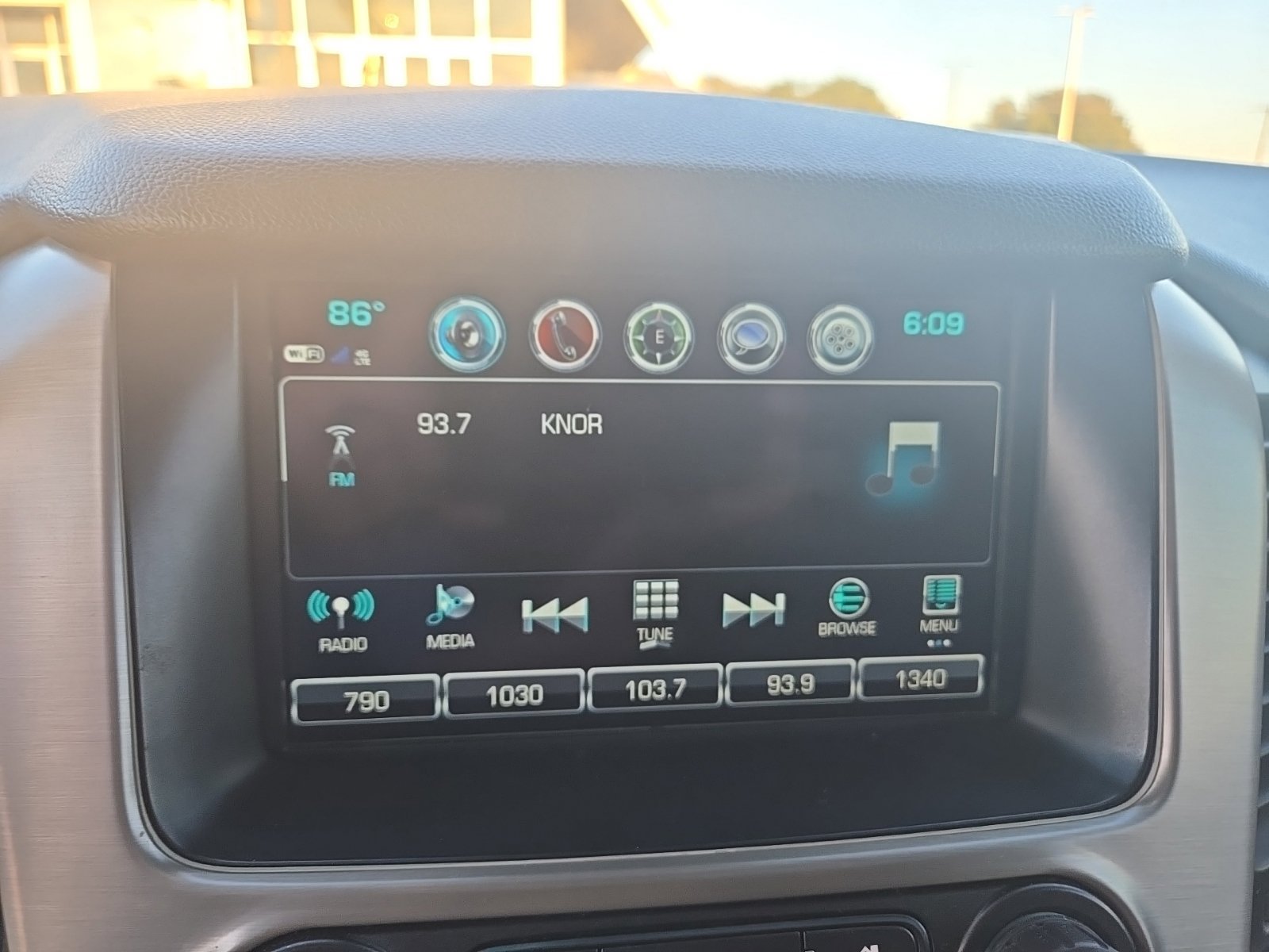 Used 2019 GMC Yukon XL Denali w/ Denali Ultimate Package RWD image 18