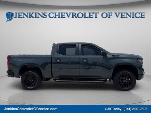 Certified 2025 Chevrolet Silverado 1500 Custom Trail Boss w/ Dark Appearance Package AWD/4WD image 2