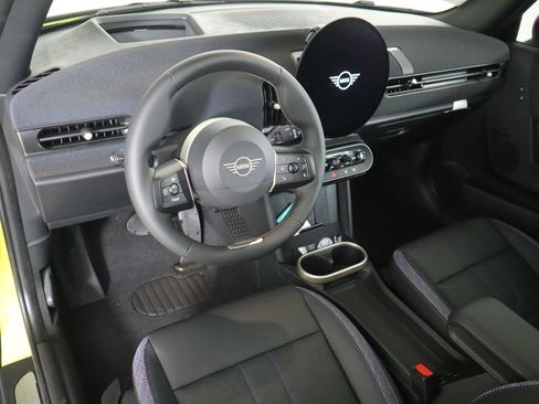Used 2026 MINI Cooper S FWD image 11