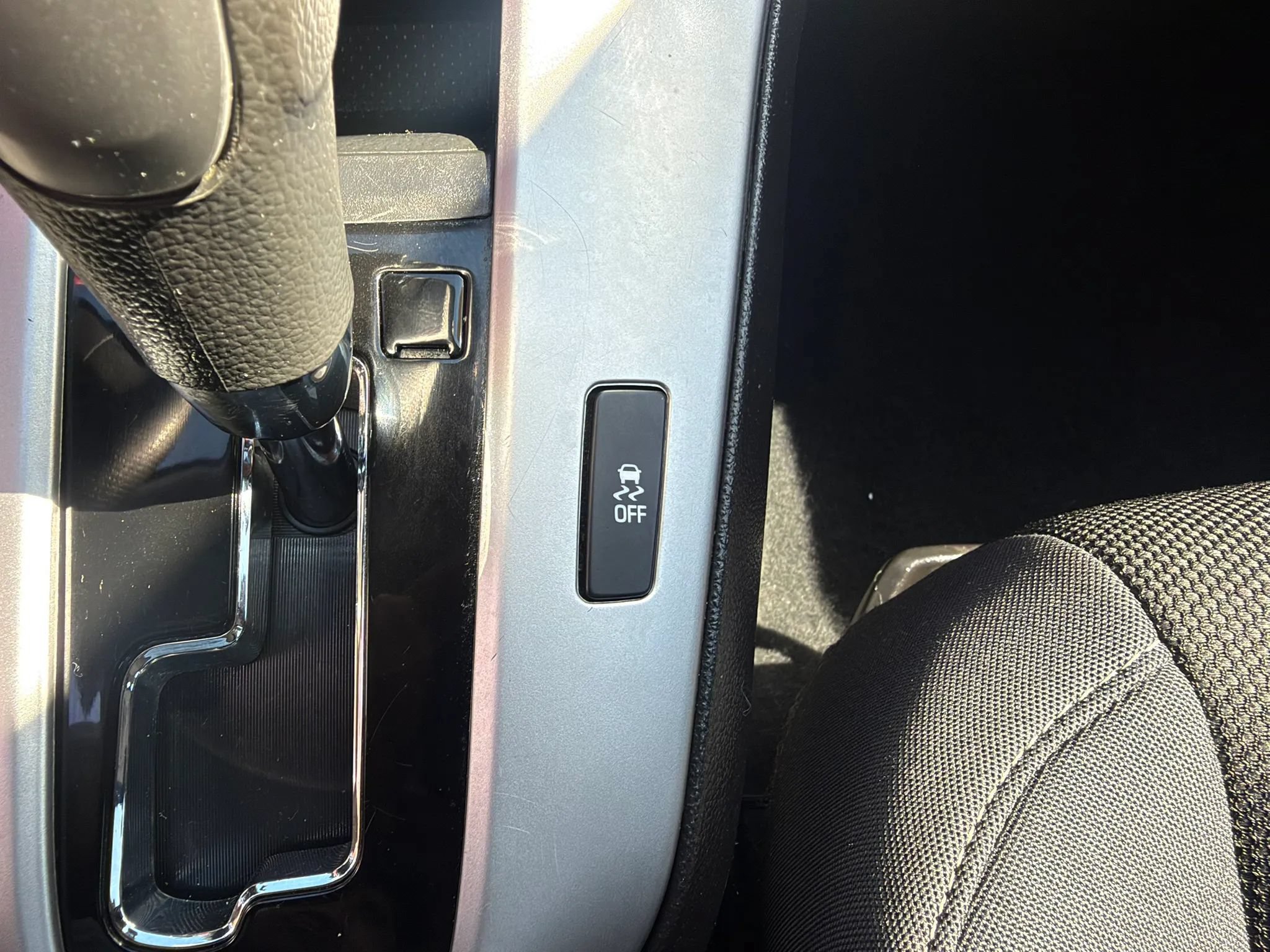 Used 2016 Chevrolet Cruze LT FWD image 26