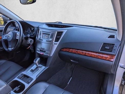 Used 2012 Subaru Outback 3.6R Limited w/ Moonroof Pkg image 19