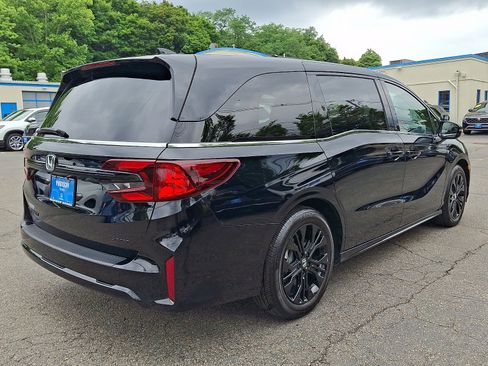 Used 2026 Honda Odyssey Sport-L image 4