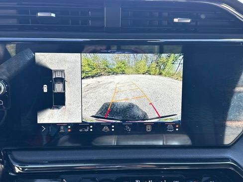 Used 2024 GMC Sierra 3500 AT4 w/ AT4 Premium Plus Package AWD/4WD image 33