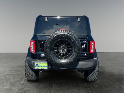 Used 2025 Ford Bronco Outer Banks image 6