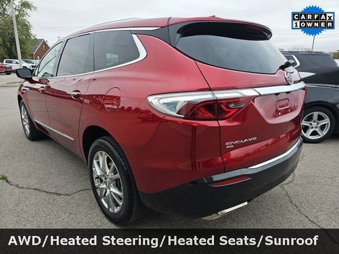 Used 2023 Buick Enclave Essence w/ Experience Buick Package image 5