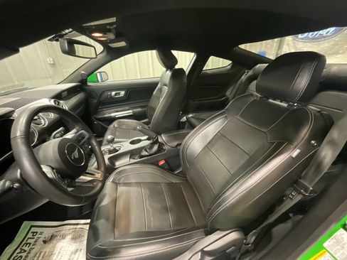 Used 2019 Ford Mustang GT Premium w/ Performance Package - Level 2 RWD image 16