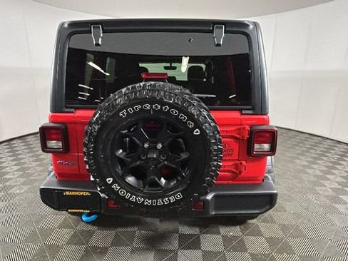 Used 2023 Jeep Wrangler Unlimited w/ Cold Weather Group AWD/4WD image 3