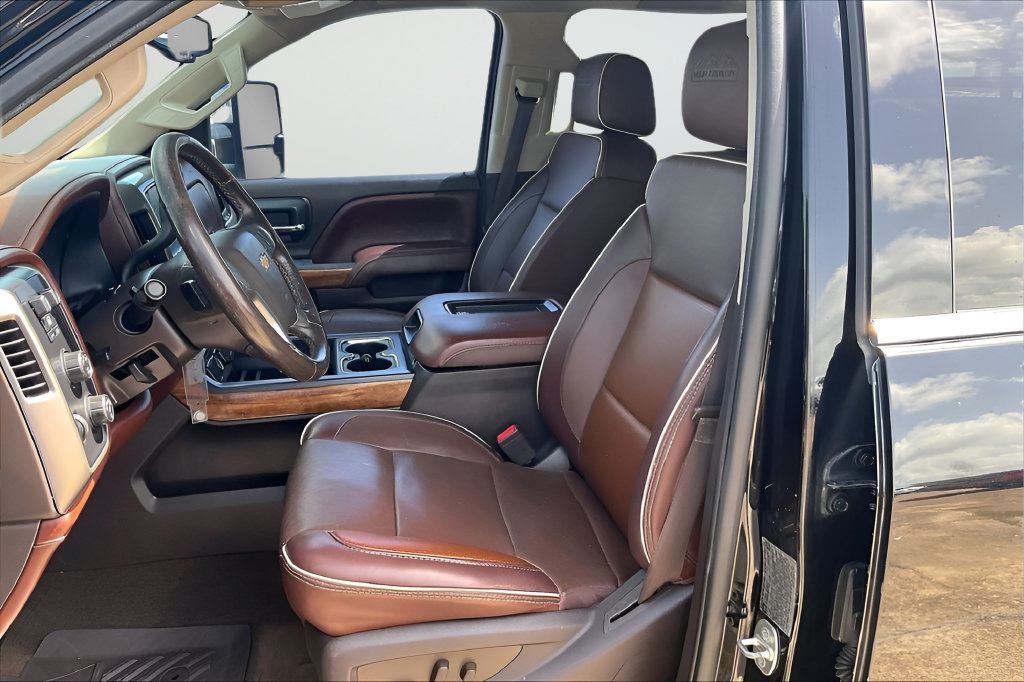 Used 2016 Chevrolet Silverado 3500 High Country w/ Duramax Plus Package AWD/4WD image 18