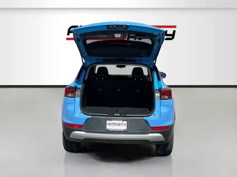 Used 2024 Chevrolet TrailBlazer LT w/ LT Cold Weather Package image 25