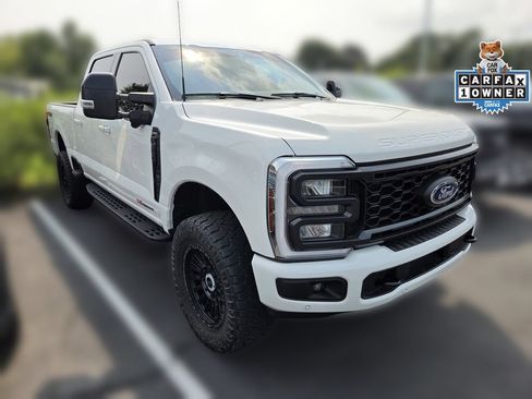 Certified 2024 Ford F350 Lariat w/ Lariat Ultimate Package AWD/4WD image 1