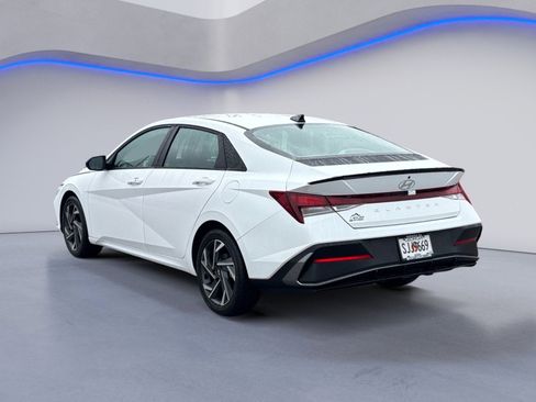 Certified 2025 Hyundai Elantra Sport image 6
