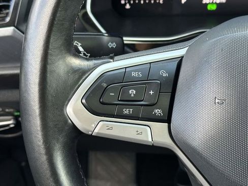 Used 2022 Volkswagen Jetta SE image 8