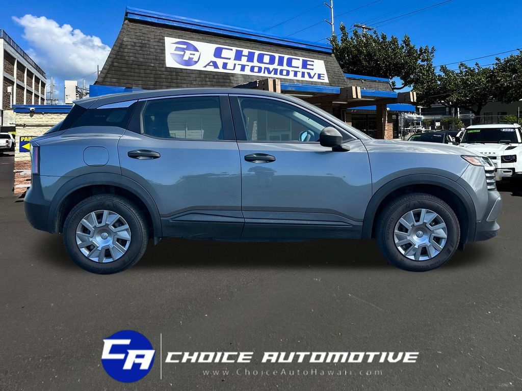 Used 2025 Nissan Kicks S AWD/4WD image 9