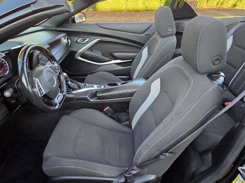 Used 2017 Chevrolet Camaro LT w/ RS Package image 9