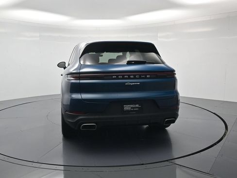 Used 2026 Porsche Cayenne AWD/4WD image 39