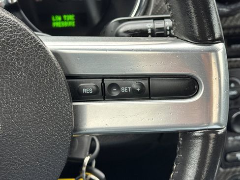 Used 2007 Ford Mustang GT Premium RWD image 35