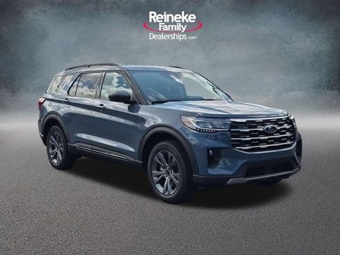 New 2026 Ford Explorer Active w/ Active Comfort Package AWD/4WD image 3