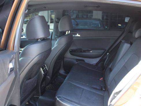Used 2020 Kia Sportage SX FWD image 12