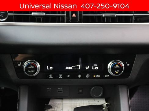 New 2026 Nissan Rogue SL AWD/4WD image 21