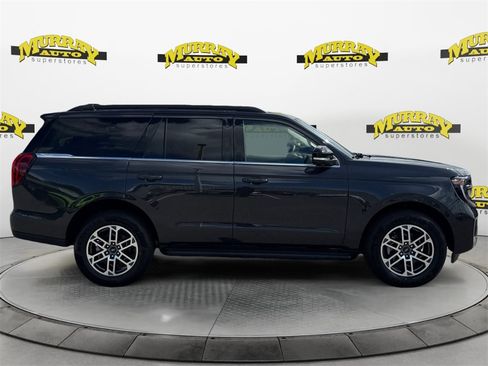 New 2025 Ford Expedition Active image 6