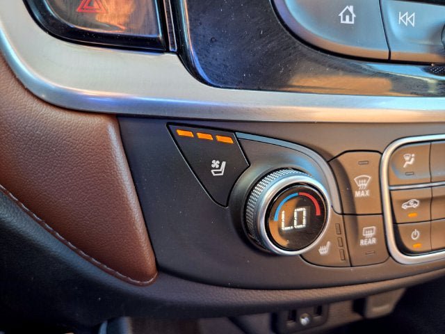 Used 2018 Chevrolet Traverse High Country AWD/4WD image 32