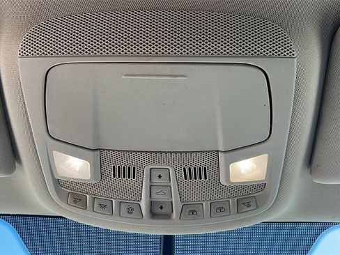 Used 2017 Lincoln MKC Reserve image 24