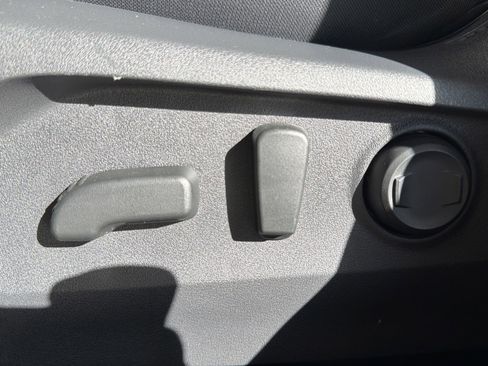 Certified 2025 Subaru Outback Premium w/ Popular Package #1A image 25