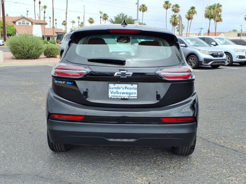 Used 2022 Chevrolet Bolt LT FWD image 5