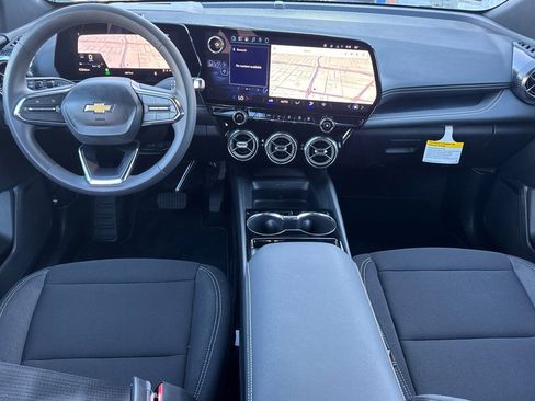 Used 2026 Chevrolet Blazer EV LT image 16