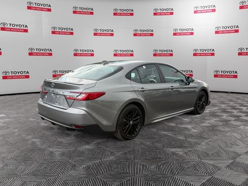 Certified 2025 Toyota Camry SE w/ Convenience Package AWD/4WD image 3