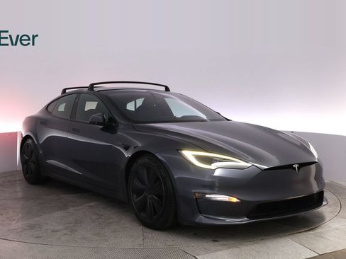Used 2022 Tesla Model S AWD/4WD image 13