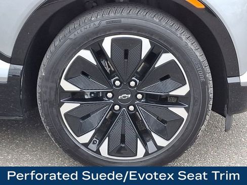 Used 2025 Chevrolet Blazer EV RS image 12