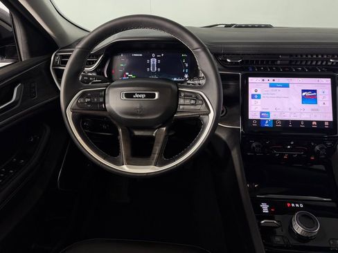 Used 2022 Jeep Grand Cherokee Limited 4xe AWD/4WD image 13