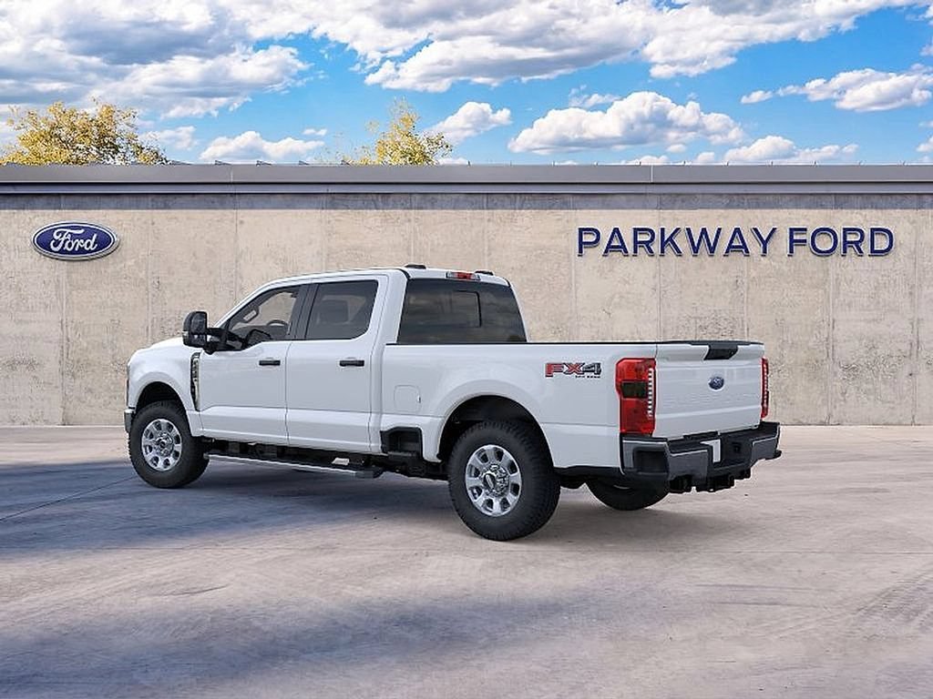 New 2025 Ford F250 XLT w/ 360-Degree Camera Package AWD/4WD image 4