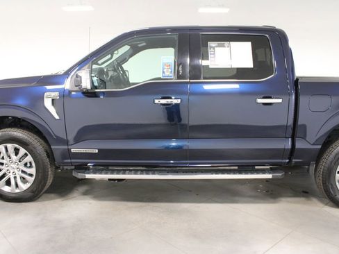 Used 2024 Ford F150 Lariat w/ Mobile Office Package image 6