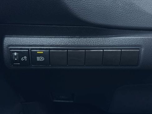 Used 2026 Toyota Corolla LE FWD image 20
