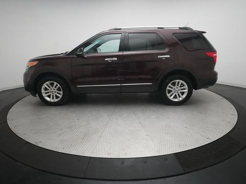 Used 2011 Ford Explorer XLT w/ 202A Rapid Spec Order Code AWD/4WD image 25