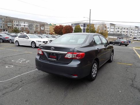 Used 2011 Toyota Corolla LE image 6